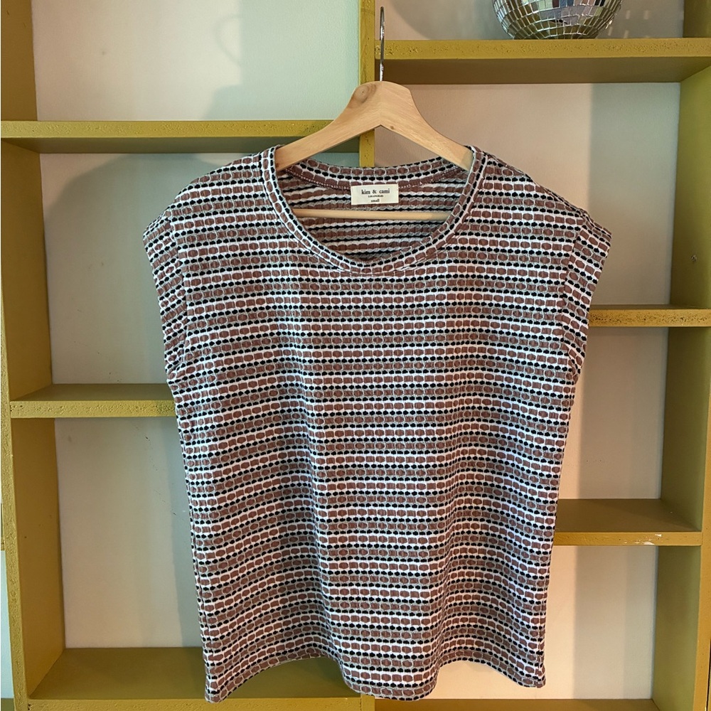 Kim & Cami Black, White & Brown Dot-Stripe Sleeveless Tank